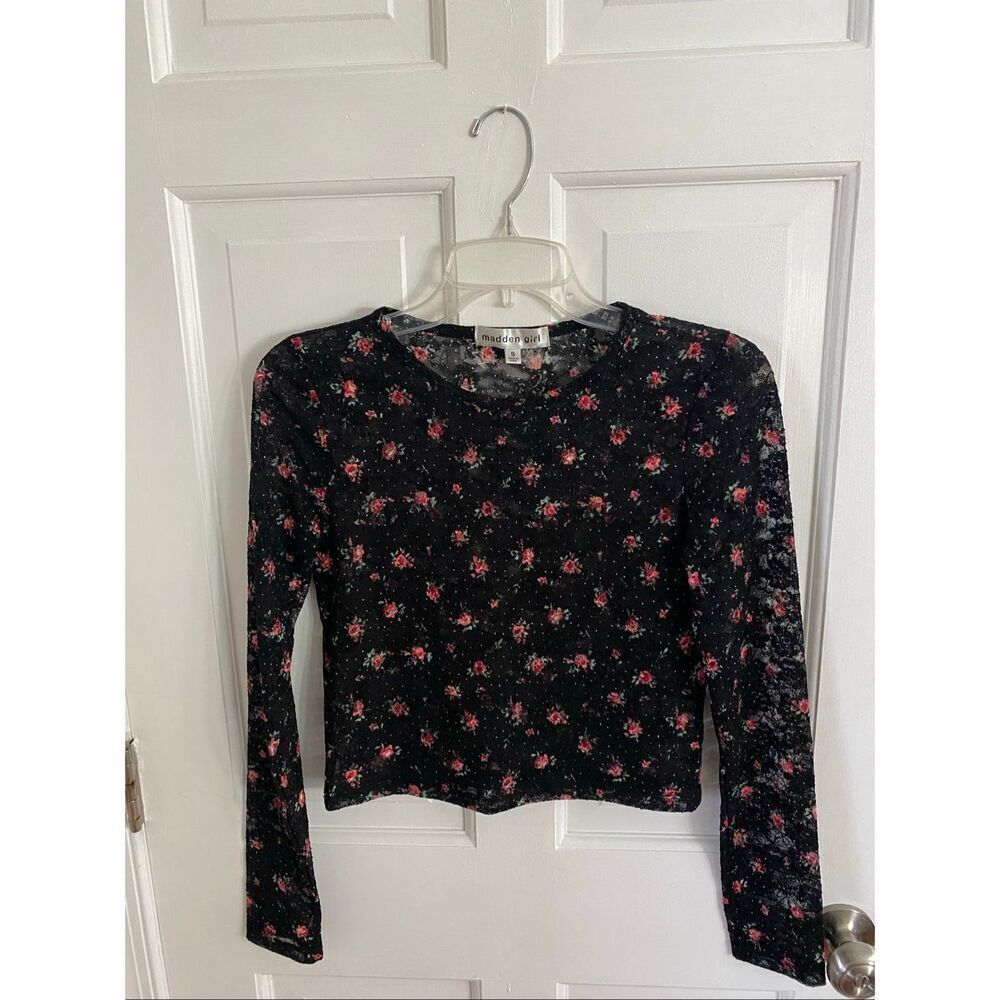 Madden Girl floral print cropped lace top size S